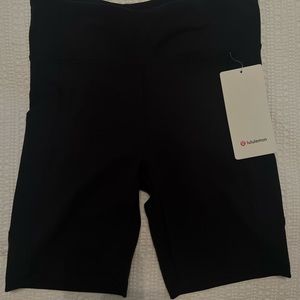 Invigorate HR Short
8" Lululemon
